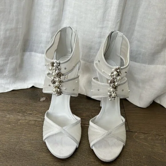 Casadei White Suede Organze Sandal Heel - Picture 8 of 8